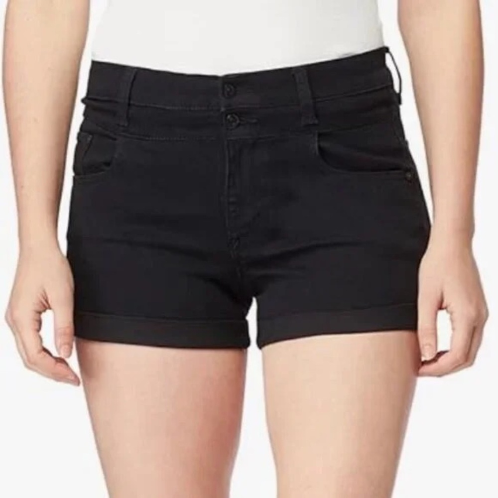 Wildflower cuffed black jean shorts. Size 7.